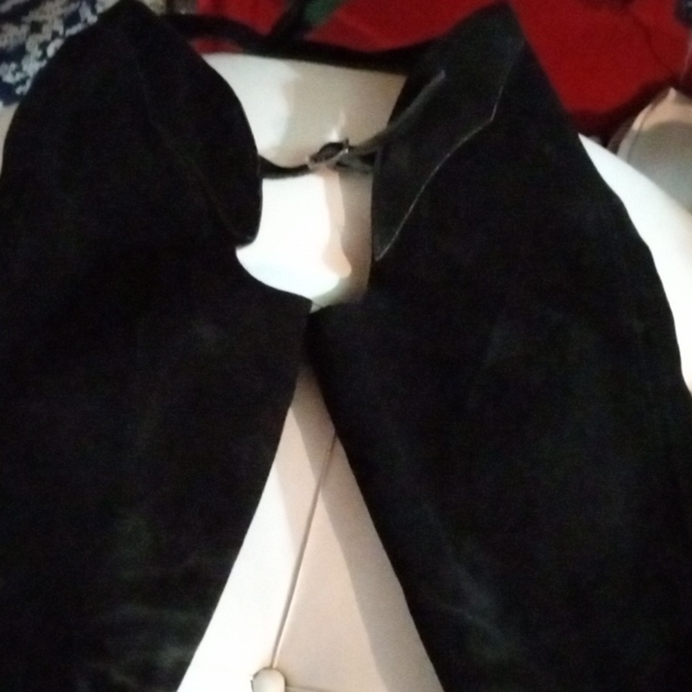 Riding chaps